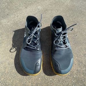 Vivobarefoot Primus Lite III
